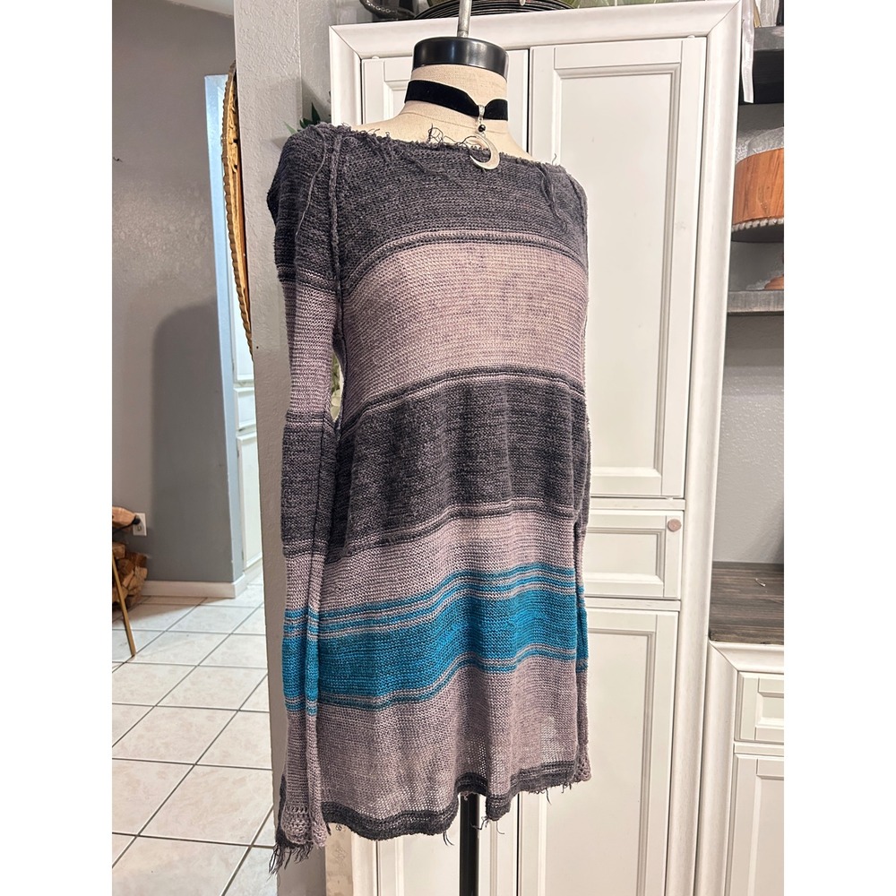 Free People Striped Tunic Sweater Grey Teal Distressed Knit Boho Small - Picture 6 of 11